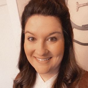 Meet your Posher, Carrie